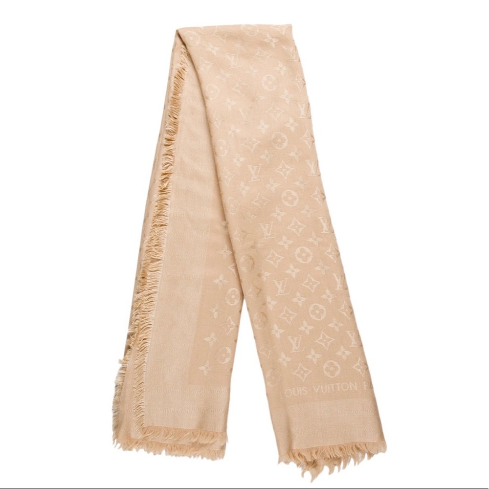 Authentic Louis Vuitton Scarf, in Cappuccino